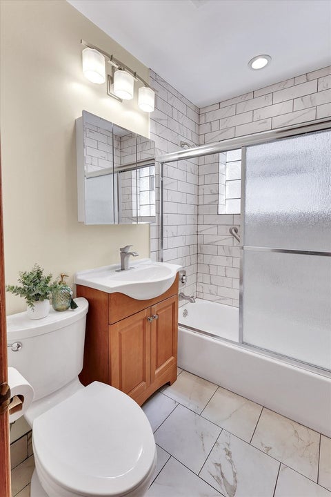 Tiny photo for 5612 S Merrimac Avenue, Chicago, IL 60638 (MLS # 12719686)