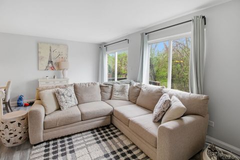 Tiny photo for 8218 Daniel Drive, Justice, IL 60458 (MLS # 12621652)