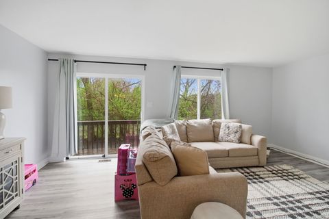 Tiny photo for 8218 Daniel Drive, Justice, IL 60458 (MLS # 12621652)