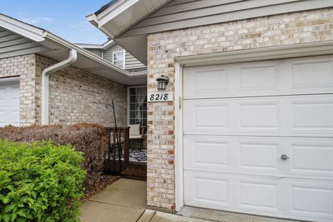 Tiny photo for 8218 Daniel Drive, Justice, IL 60458 (MLS # 12621652)