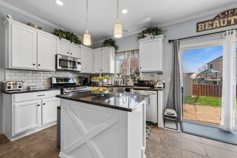 Tiny photo for 2108 Waterbury Drive, Joliet, IL 60431 (MLS # 12585951)