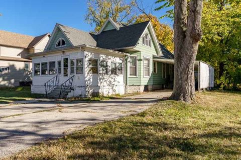 Tiny photo for 407 FOREST Avenue, Rockford, IL 61101 (MLS # 12509617)