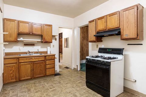 Tiny photo for 407 FOREST Avenue, Rockford, IL 61101 (MLS # 12509617)