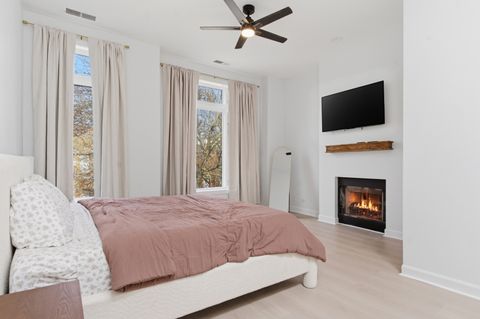 Tiny photo for 835 S Claremont Avenue, Chicago, IL 60612 (MLS # 12632314)