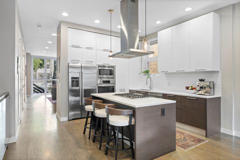 Tiny photo for 878 N Marshfield Avenue #1, Chicago, IL 60622 (MLS # 12495401)