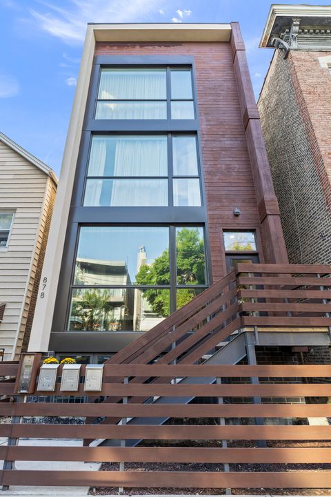 878 N Marshfield Avenue 1 Chicago IL 60622