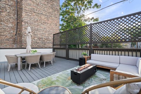 Tiny photo for 878 N Marshfield Avenue #1, Chicago, IL 60622 (MLS # 12495401)
