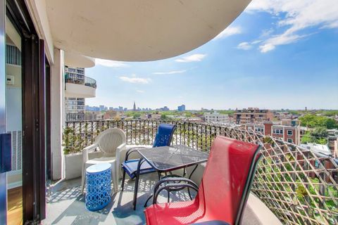 Tiny photo for 2020 N LINCOLN PARK WEST #7A, Chicago, IL 60614 (MLS # 12470699)