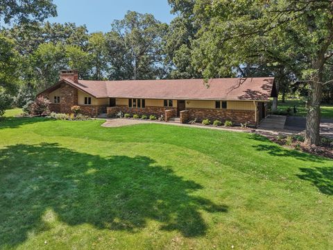 Tiny photo for 2312 Murray Road, Woodstock, IL 60098 (MLS # 12634867)