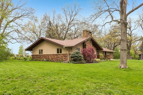 Tiny photo for 2312 Murray Road, Woodstock, IL 60098 (MLS # 12634867)