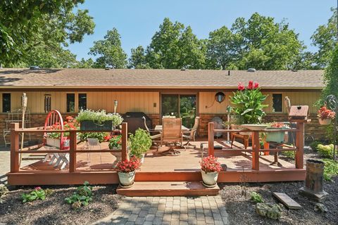 Tiny photo for 2312 Murray Road, Woodstock, IL 60098 (MLS # 12634867)