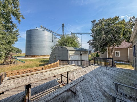 Tiny photo for 417 W Garfield Avenue, Cissna Park, IL 60924 (MLS # 12756971)