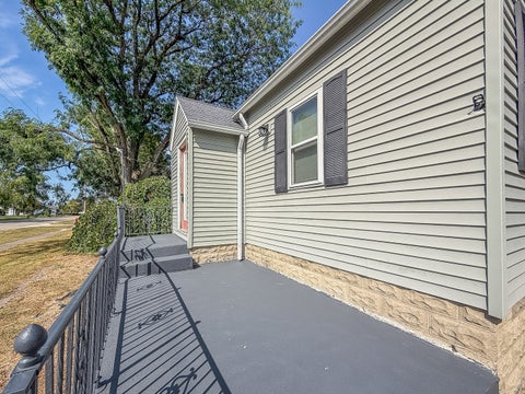 Tiny photo for 417 W Garfield Avenue, Cissna Park, IL 60924 (MLS # 12756971)