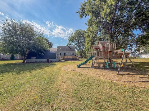 Tiny photo for 417 W Garfield Avenue, Cissna Park, IL 60924 (MLS # 12756971)