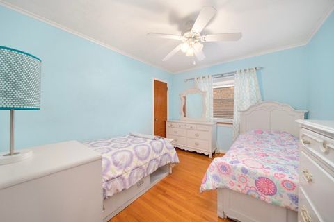 Tiny photo for 8034 S Sacramento Avenue, Chicago, IL 60652 (MLS # 12503260)