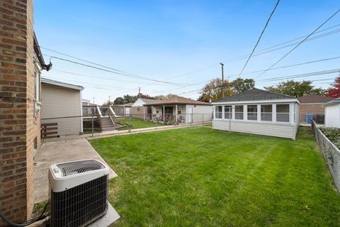 Tiny photo for 8034 S Sacramento Avenue, Chicago, IL 60652 (MLS # 12503260)