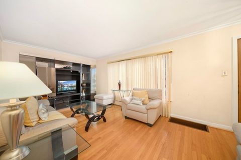 Tiny photo for 8034 S Sacramento Avenue, Chicago, IL 60652 (MLS # 12503260)