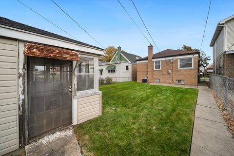 Tiny photo for 8034 S Sacramento Avenue, Chicago, IL 60652 (MLS # 12503260)