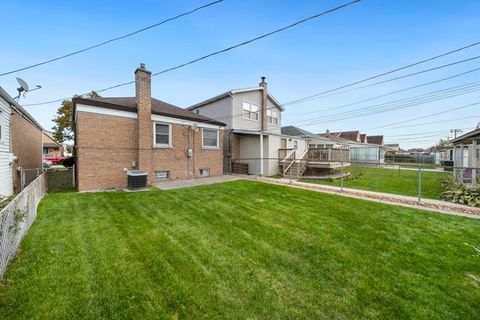Tiny photo for 8034 S Sacramento Avenue, Chicago, IL 60652 (MLS # 12503260)