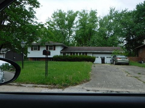 Photo of 1320 Springfield Road, East Peoria, IL 61611 (MLS # 12602511)