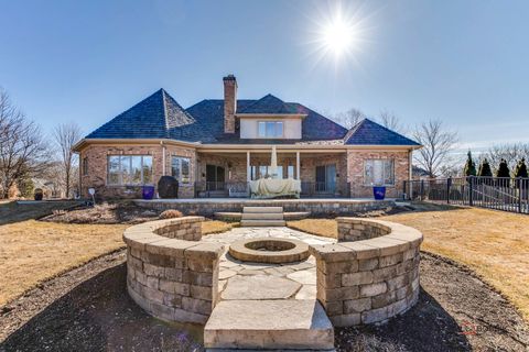 A home in Mundelein