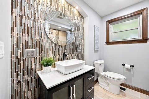 Tiny photo for 9307 S 81st Court, Hickory Hills, IL 60457 (MLS # 12740222)