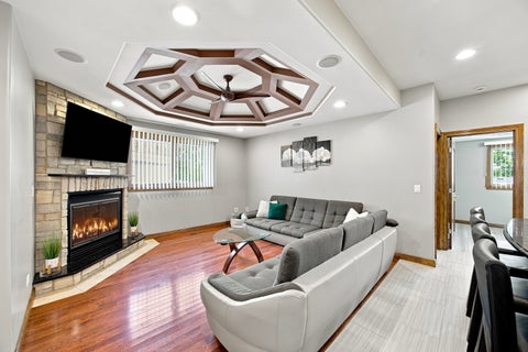 Tiny photo for 9307 S 81st Court, Hickory Hills, IL 60457 (MLS # 12740222)