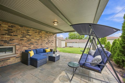Tiny photo for 9307 S 81st Court, Hickory Hills, IL 60457 (MLS # 12740222)
