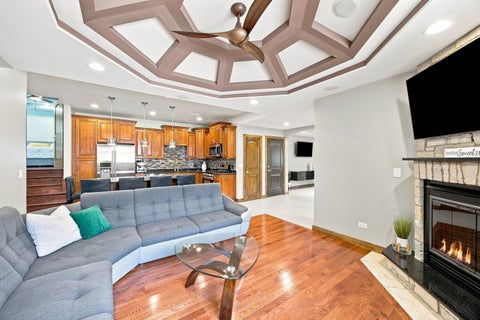 Tiny photo for 9307 S 81st Court, Hickory Hills, IL 60457 (MLS # 12740222)