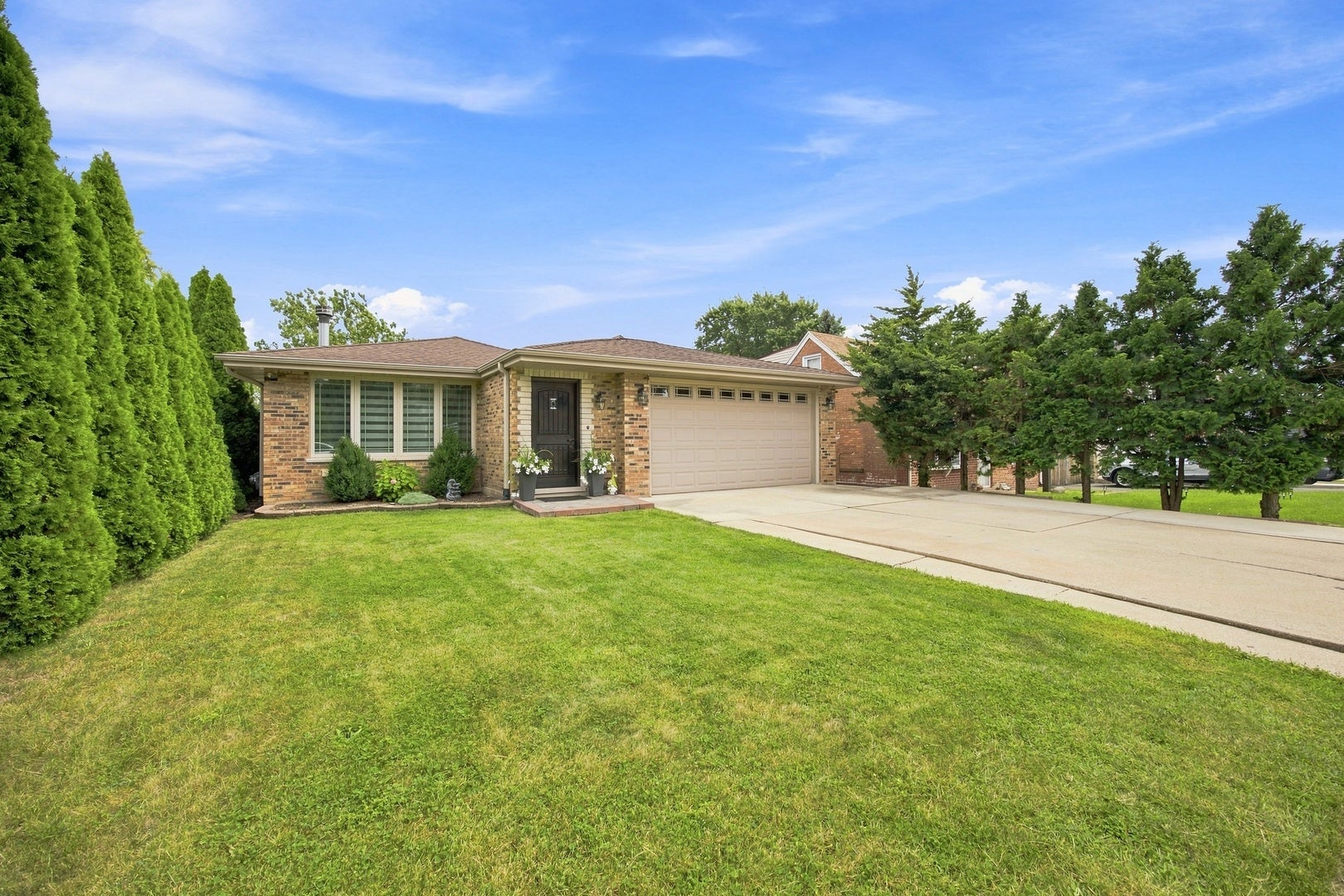 9307 S 81st Court