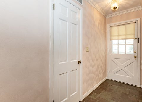 Tiny photo for 1901 47th Street Court, Moline, IL 61265 (MLS # 12720812)