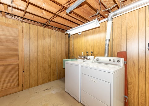 Tiny photo for 1901 47th Street Court, Moline, IL 61265 (MLS # 12720812)
