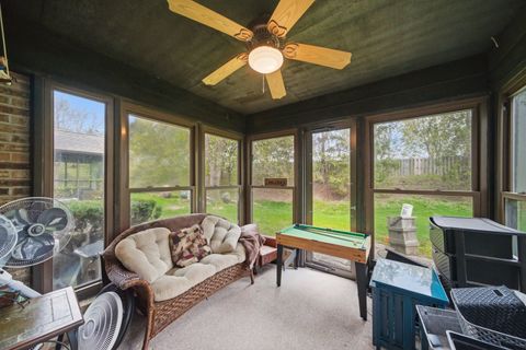 Tiny photo for Hoffman Estates, IL 60169 (MLS # 12625071)