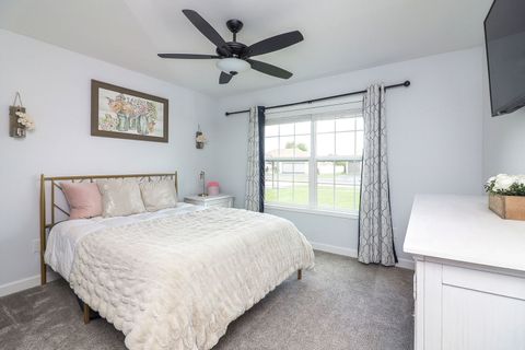 Tiny photo for 358 Westwind Drive, Yorkville, IL 60560 (MLS # 12480554)