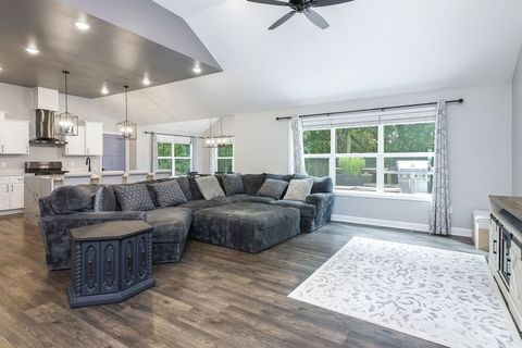 Tiny photo for 358 Westwind Drive, Yorkville, IL 60560 (MLS # 12480554)