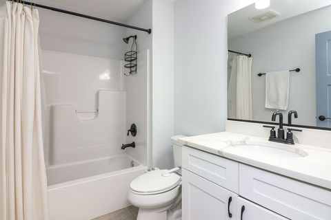 Tiny photo for 358 Westwind Drive, Yorkville, IL 60560 (MLS # 12480554)