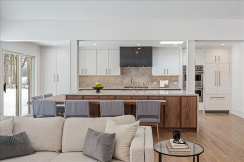 Tiny photo for 689 Crofton Avenue S, Highland Park, IL 60035 (MLS # 12546900)