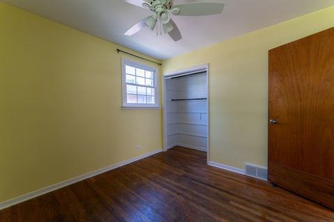 Tiny photo for 425 S Clarendon Avenue, Addison, IL 60101 (MLS # 12704163)