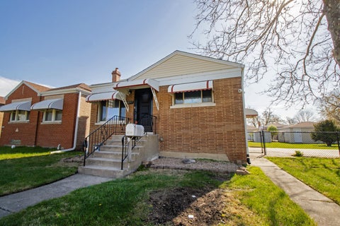 Photo of 2337 Park Avenue, North Riverside, IL 60546 (MLS # 12772185)