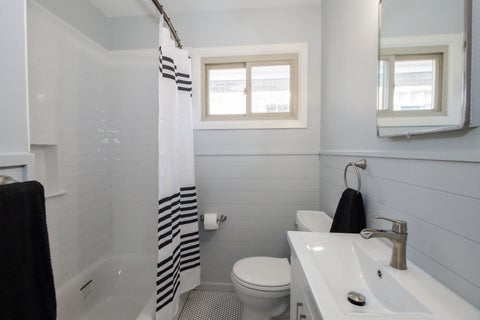 Tiny photo for 2337 Park Avenue, North Riverside, IL 60546 (MLS # 12772185)