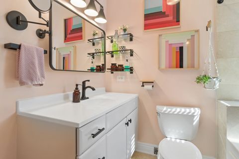 Tiny photo for 1443 W Victoria Street #2F, Chicago, IL 60660 (MLS # 12600807)