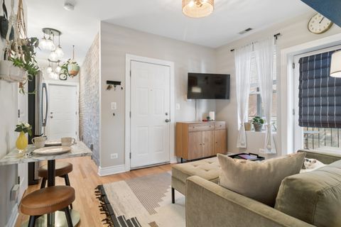 Tiny photo for 1443 W Victoria Street #2F, Chicago, IL 60660 (MLS # 12600807)