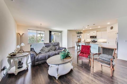 Tiny photo for 2358 Cannon Drive, Pingree Grove, IL 60140 (MLS # 12569499)