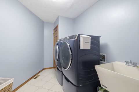 Tiny photo for 4650 Silver Spur Road, Bettendorf, IA 52722 (MLS # 12593231)