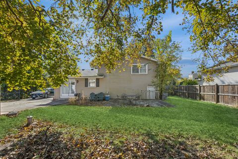 Tiny photo for 26W250 Case Street, Naperville, IL 60563 (MLS # 12551269)