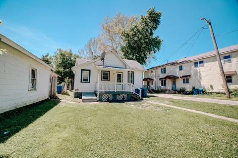 Tiny photo for 424 N 2nd Street, Watseka, IL 60970 (MLS # 12667189)