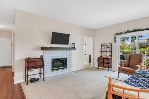 Tiny photo for 3275 Stratford Court #1A, Lake Bluff, IL 60044 (MLS # 12465603)
