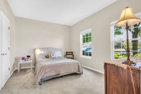 Tiny photo for 3275 Stratford Court #1A, Lake Bluff, IL 60044 (MLS # 12465603)