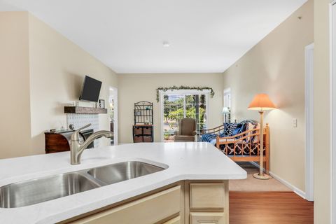 Tiny photo for 3275 Stratford Court #1A, Lake Bluff, IL 60044 (MLS # 12465603)