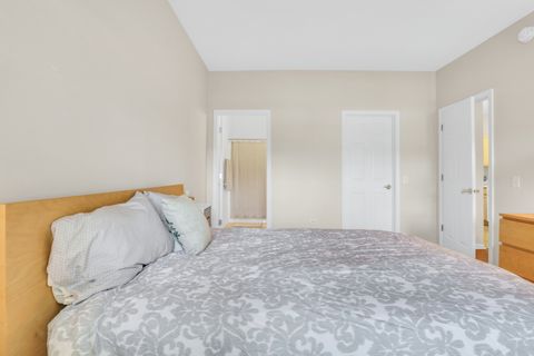 Tiny photo for 3275 Stratford Court #1A, Lake Bluff, IL 60044 (MLS # 12465603)